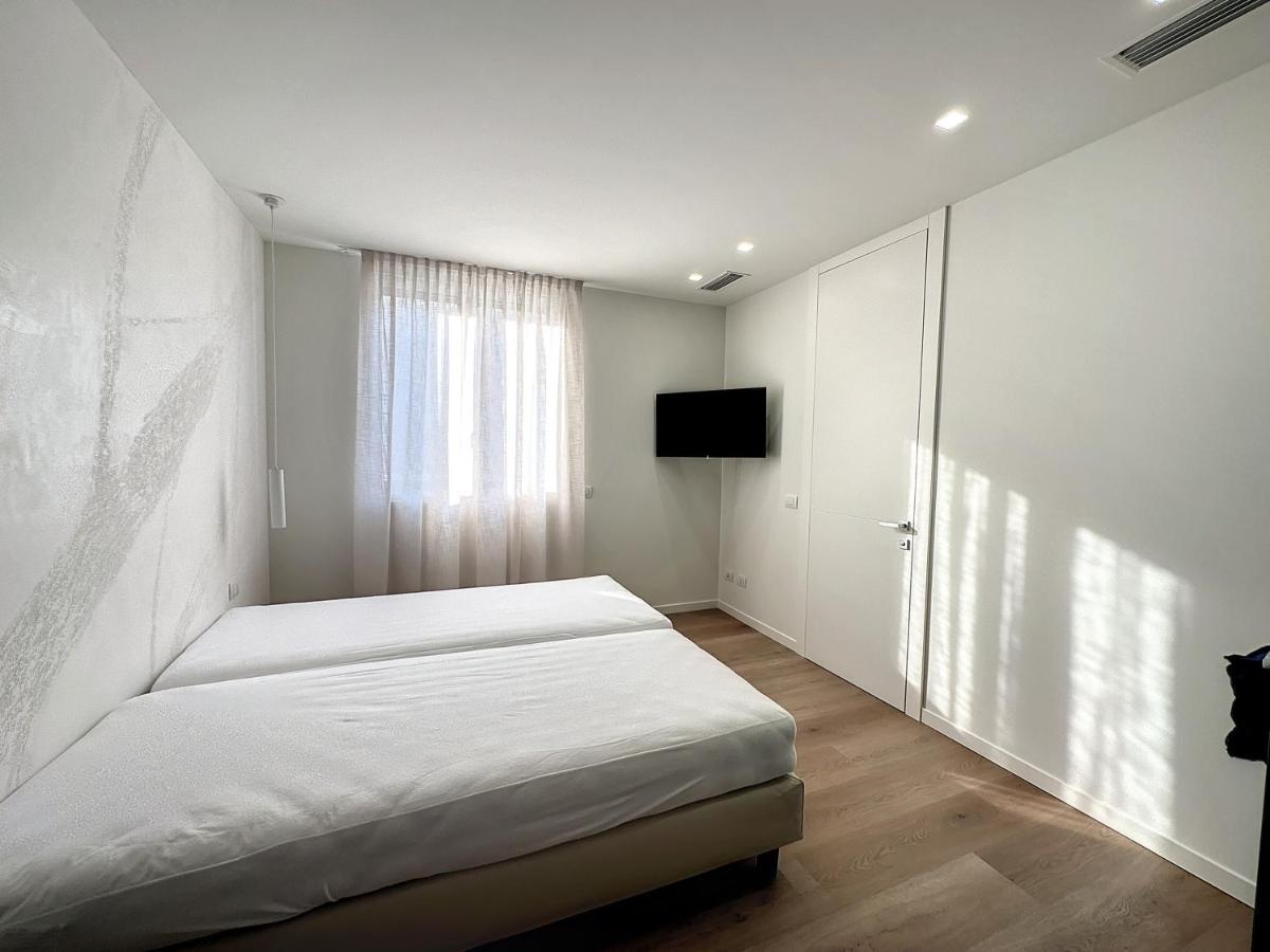 Ad Suite Apartment Riva del Garda Extérieur photo